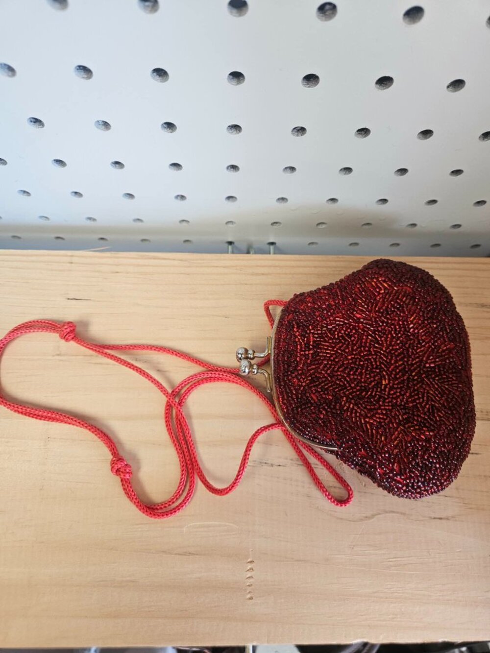 Vintage Red Beaded Coin Purse - Picture 3 of 4